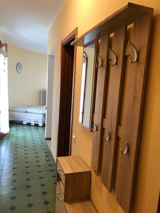 Venere Διαμέρισμα Πεσκιέρα ντελ Γκάρντα Εξωτερικό φωτογραφία
